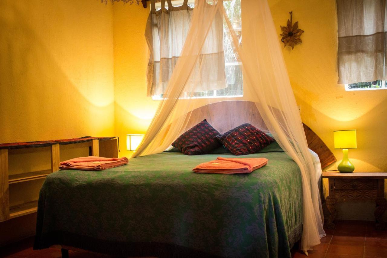 Hotel Y Restaurante La Casa Rosa ซานตาครูซลาลากูนา ภายนอก รูปภาพ
